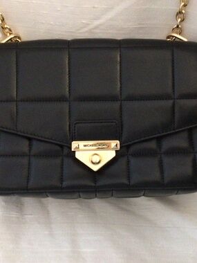 Michael Kors chain shoulder bag